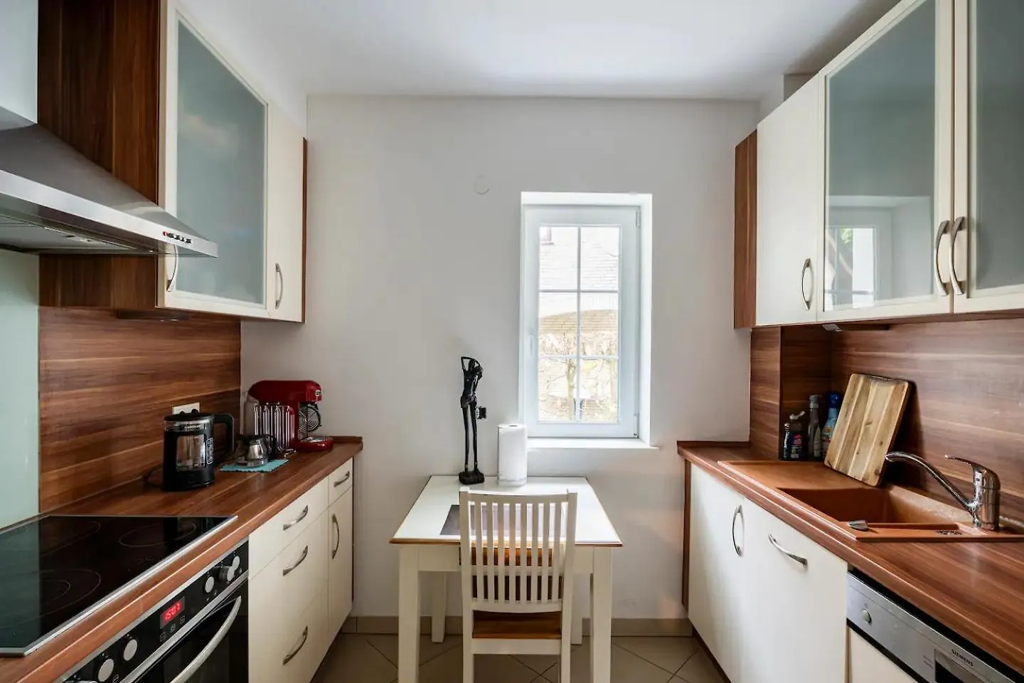 Homestay Comfortable Room In Central Location Hamburg